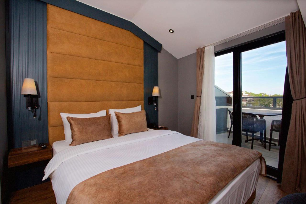 Days Inn By Wyndham Istanbul Arnavutkoy Exterior foto